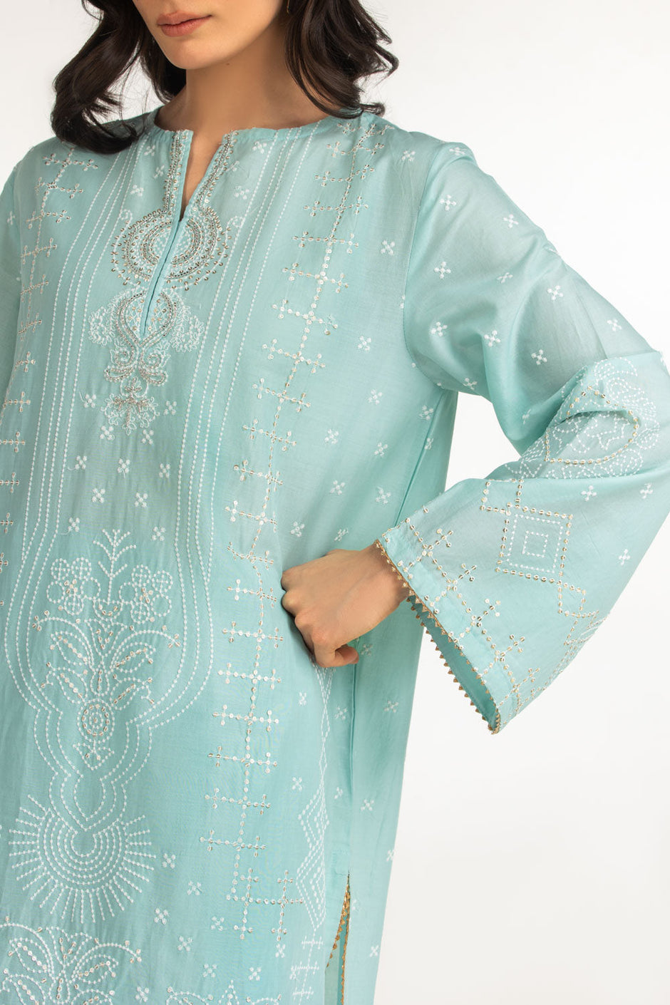 3PC Lawn Embroidered Suit