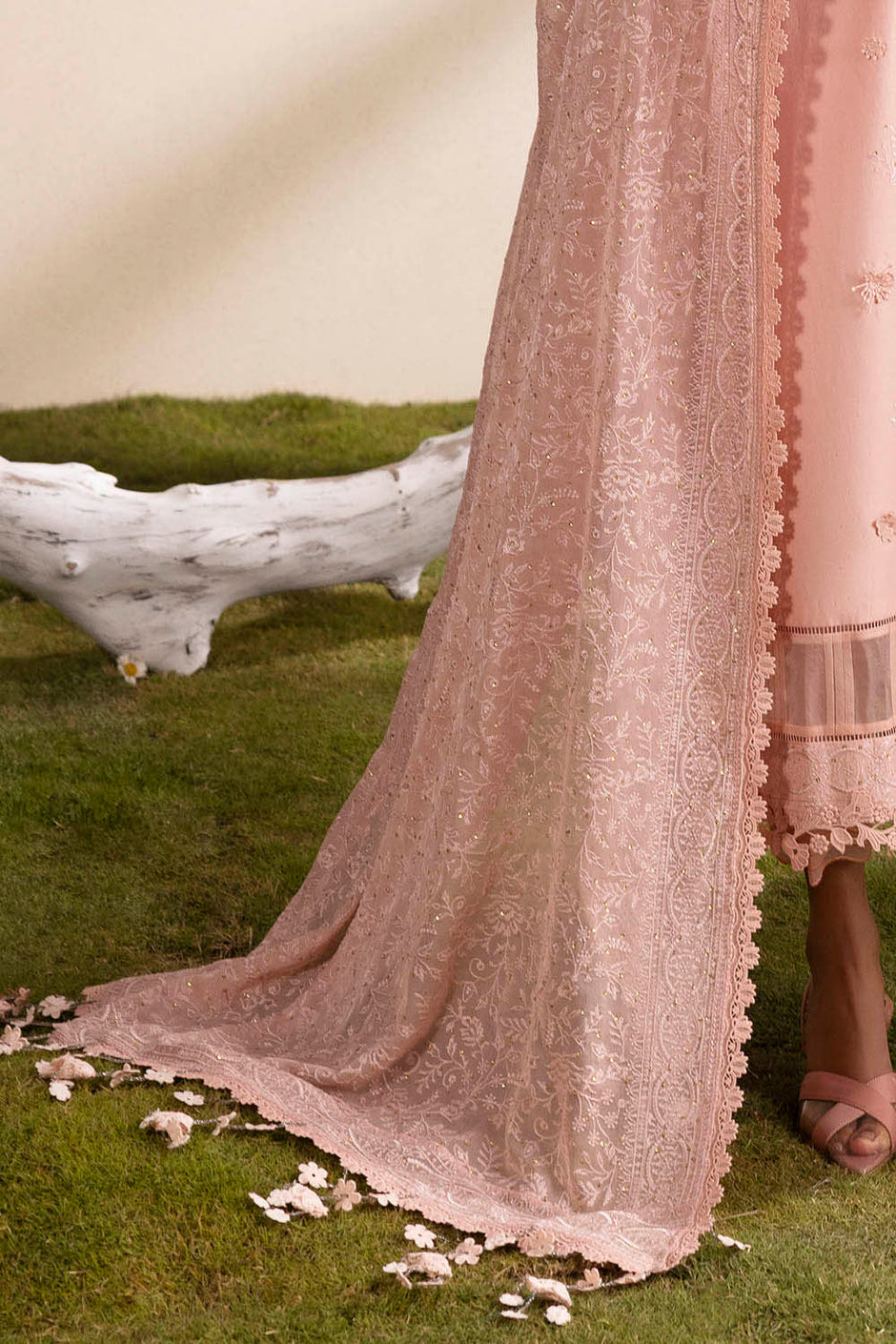 3 Piece Embroidered Lawn Suit with Embroidered Chiffon Dupatta