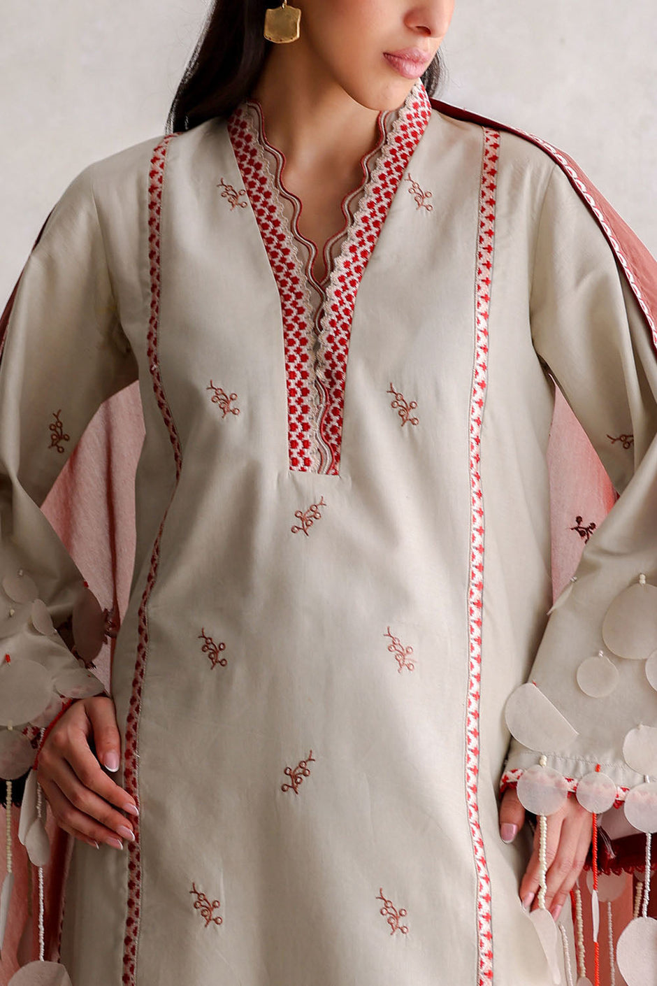 3 Piece Embroidered Lawn Suit with Paper Cotton Dupatta and Borders