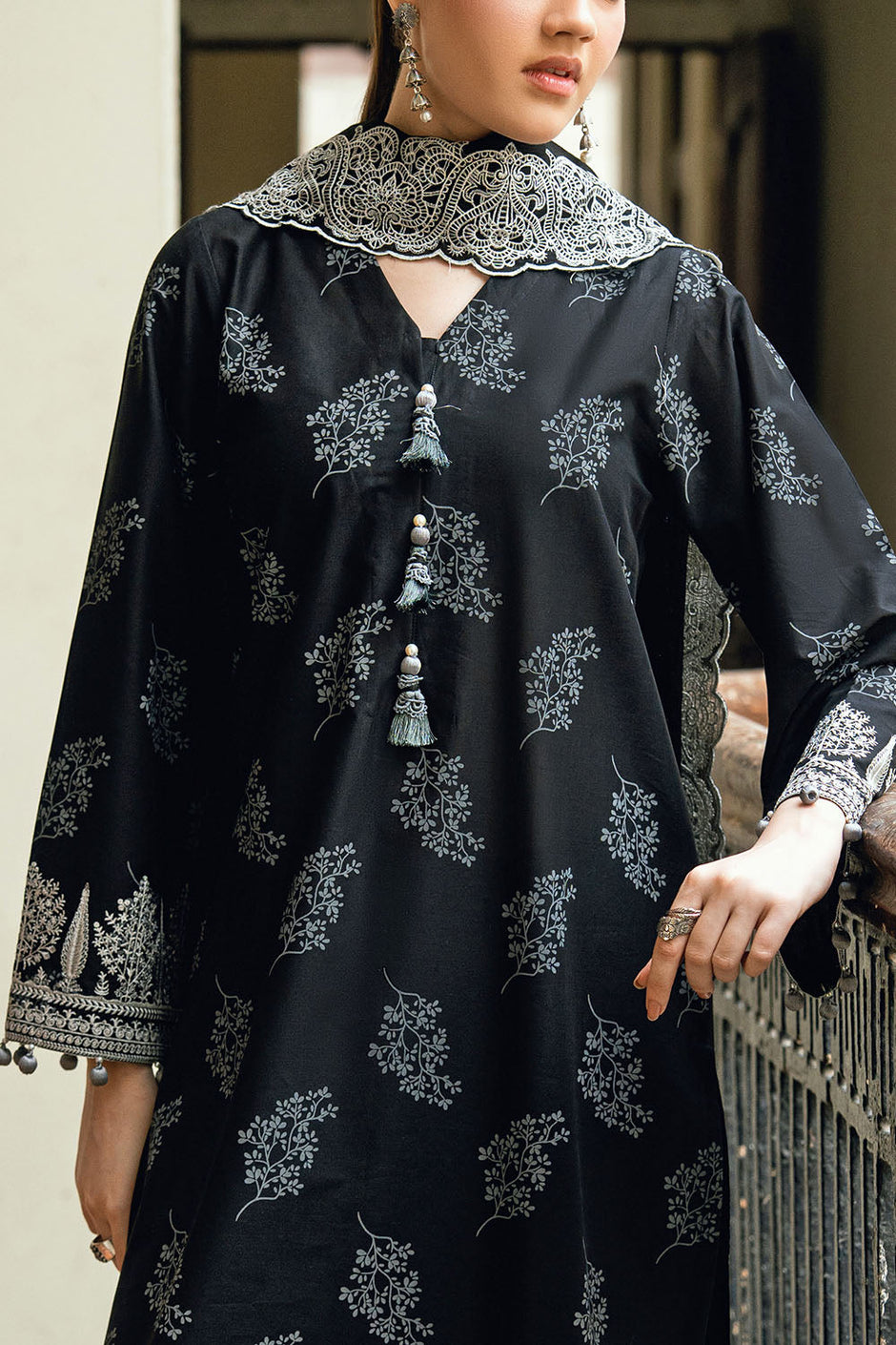 3 Piece Embroidered Lawn Suit