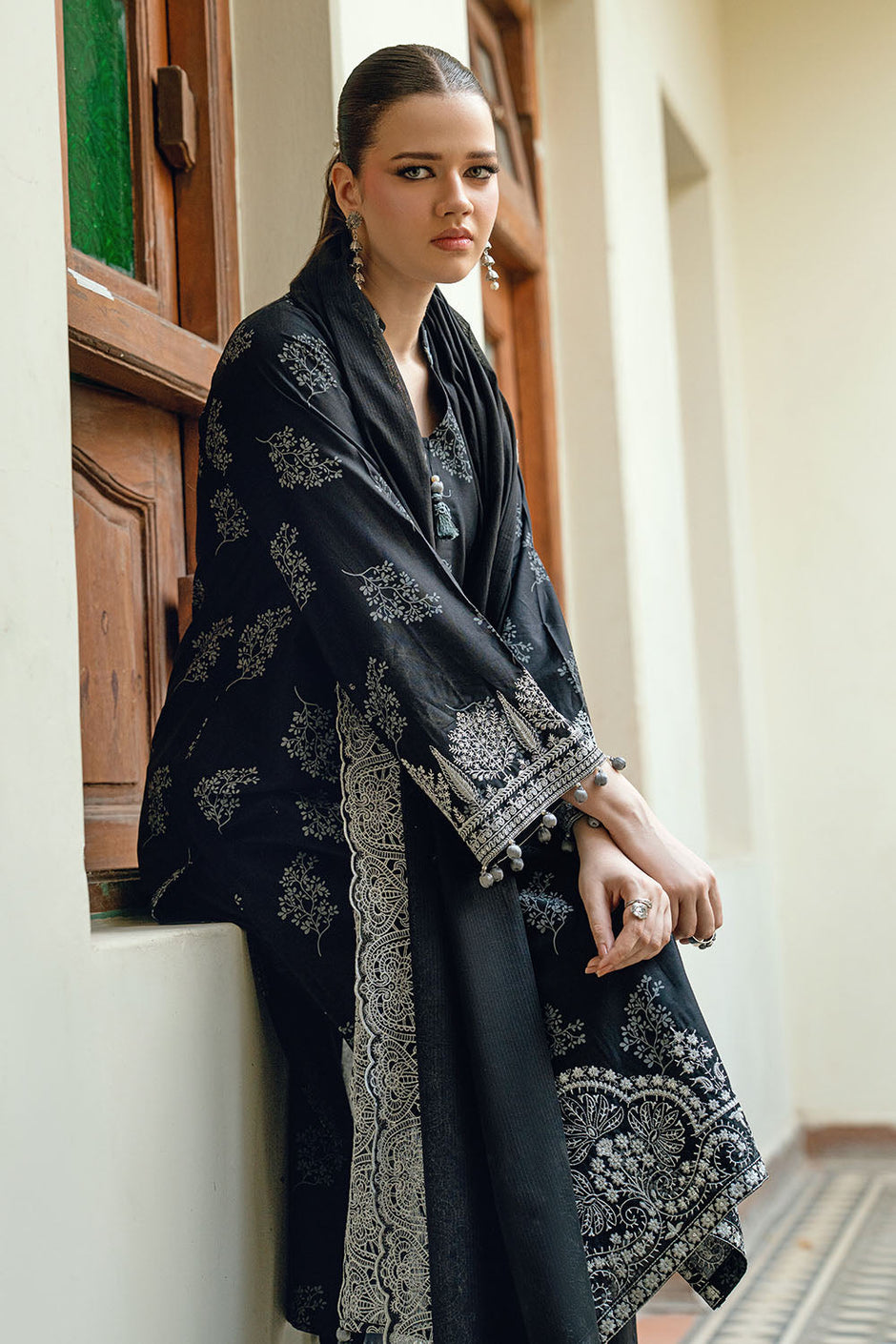3 Piece Embroidered Lawn Suit
