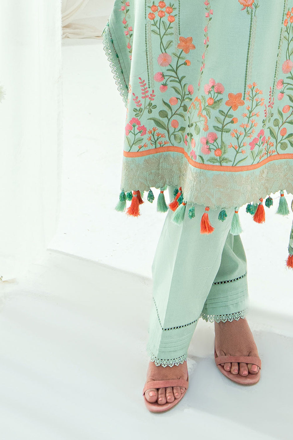 3 Piece Embroidered Lawn Suit with Embroidered Denting Dupatta