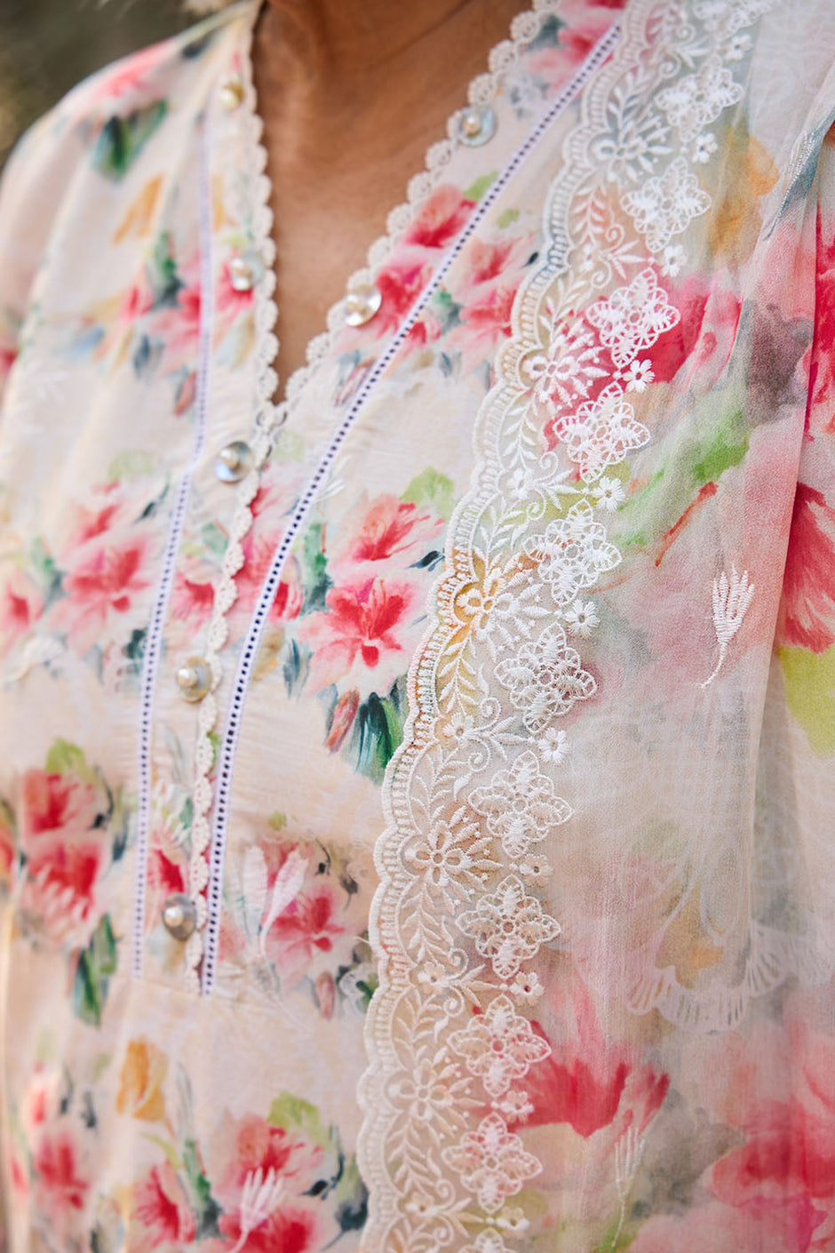 3 Piece Embroidered Printed Lawn Suit with Embroidered Printed Chiffon Dupatta