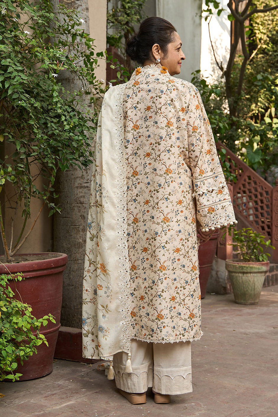 3 Piece Embroidered Printed Lawn Suit with Embroidered Denting Dupatta