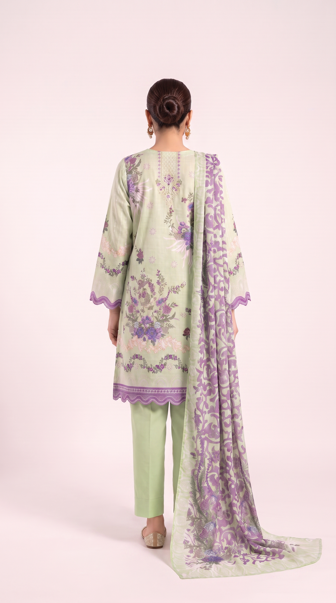 3Pc Embroidered Suit