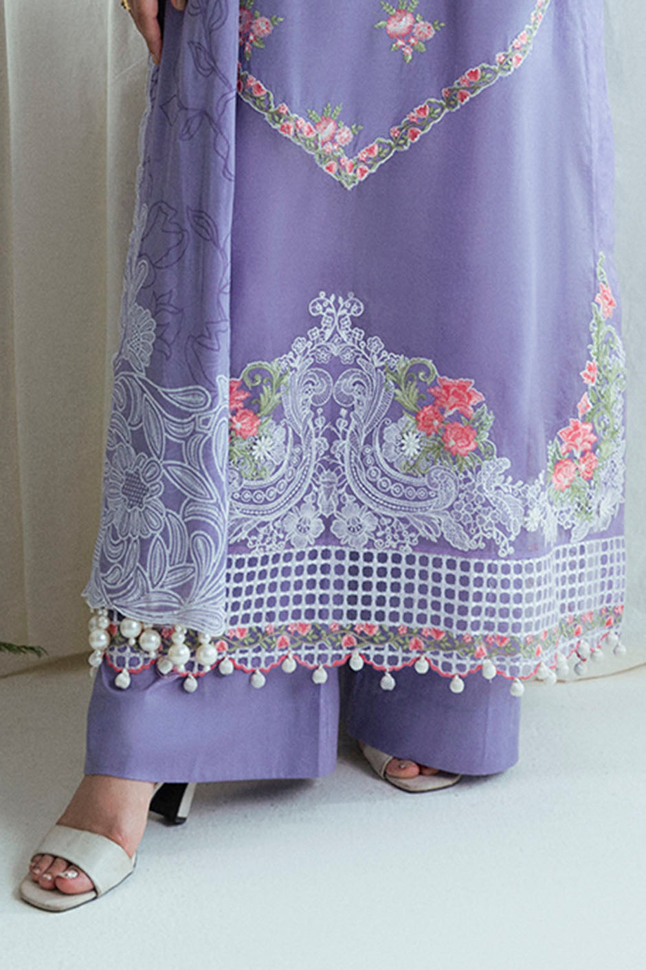 3 Piece Embroidered Lawn Suit with Neckline, Bunches and Chiffon Dupatta