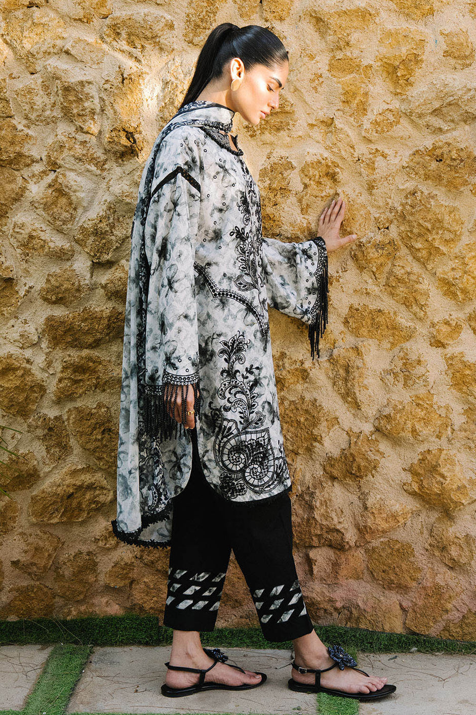3 Piece Embroidered Printed Lawn Suit with Printed Chiffon Dupatta