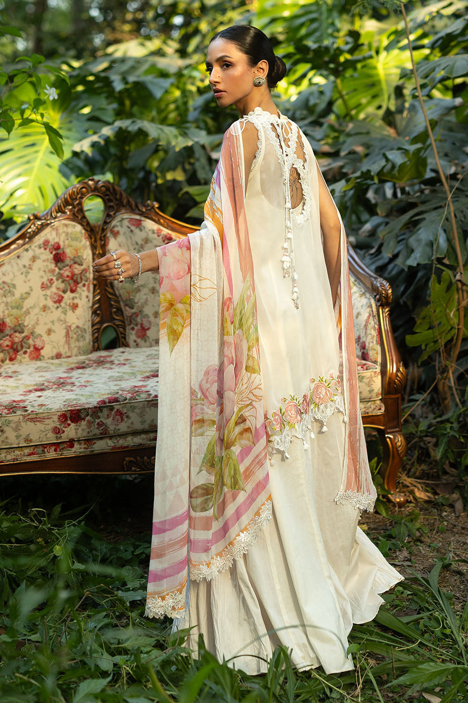 3 Piece Sequins Embroidered Chiffon Suit with Inner and Sequins Embroidered Organza Details and Printed Chiffon Dupatta