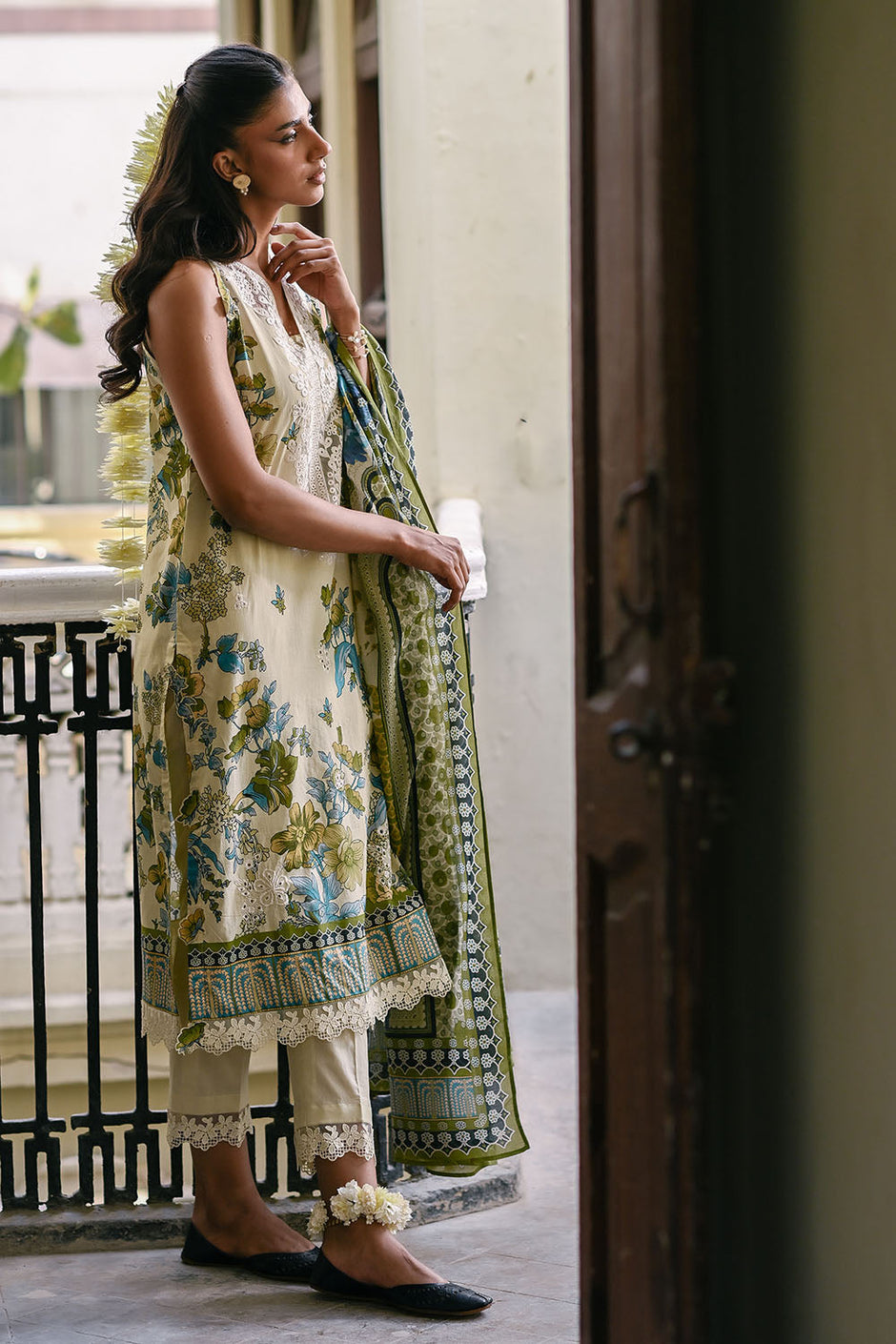 3 Piece Embroidered Printed Lawn Suit with Neckline