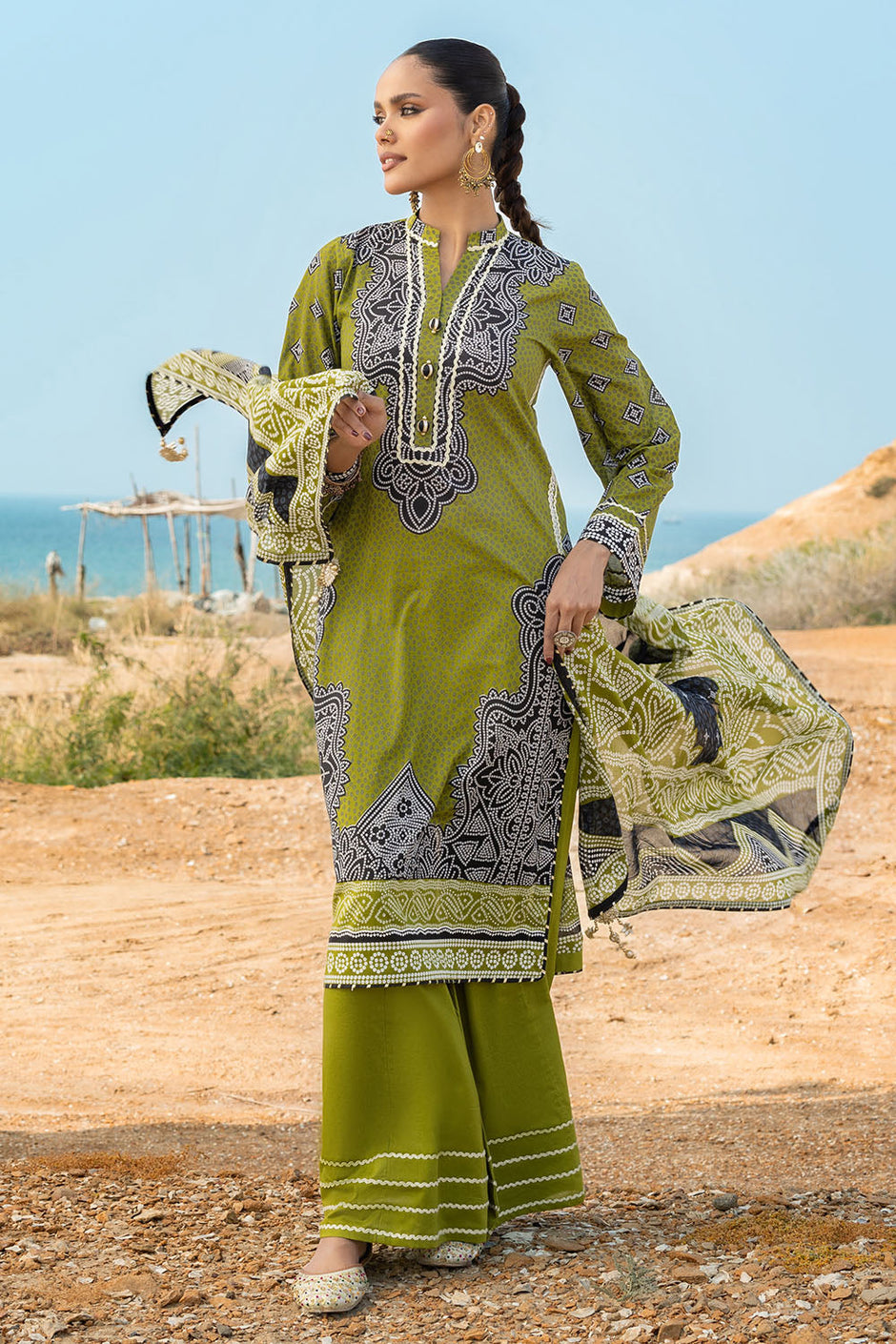 3 Piece Printed Lawn Suit
