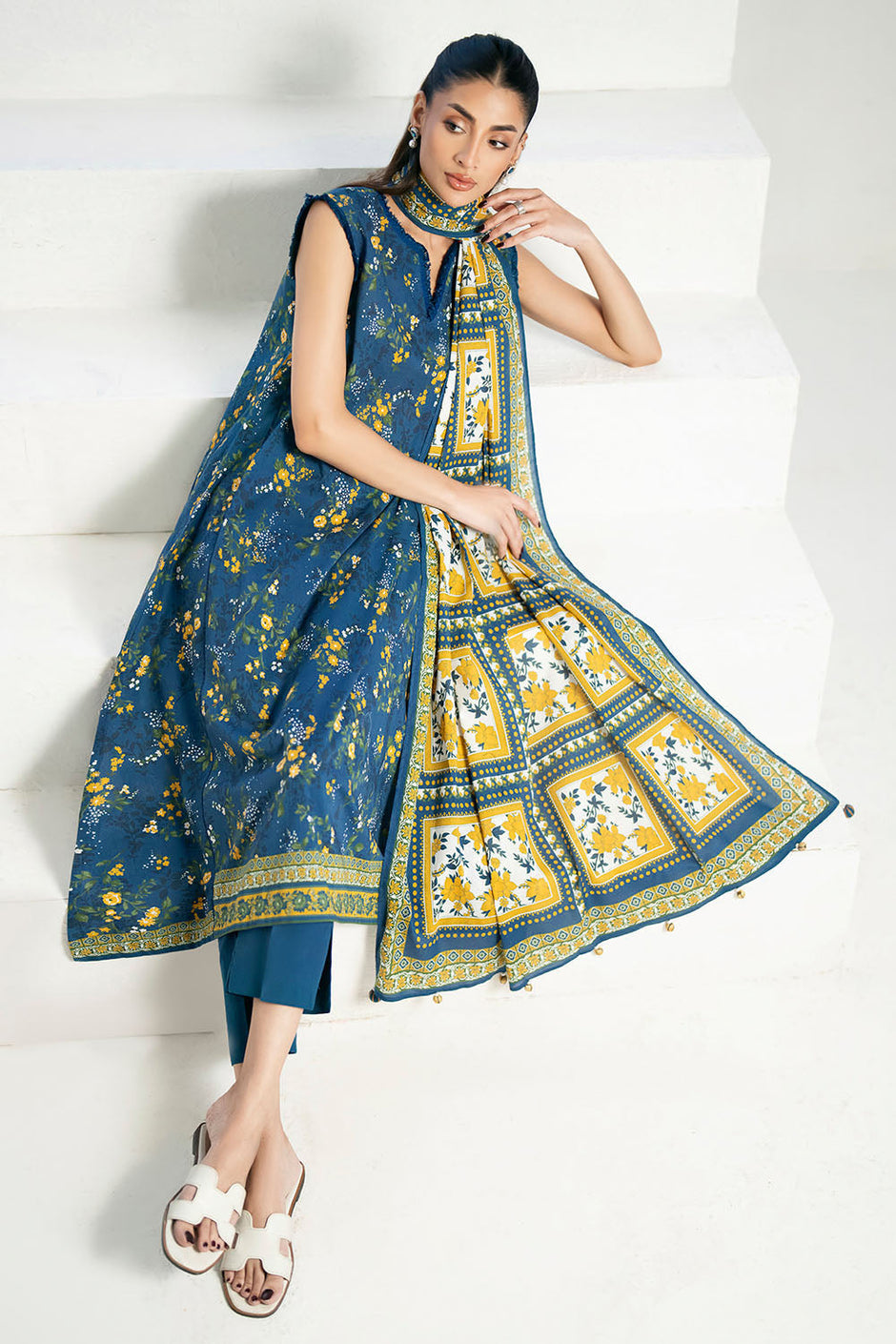 3 Piece Printed Lawn Suit