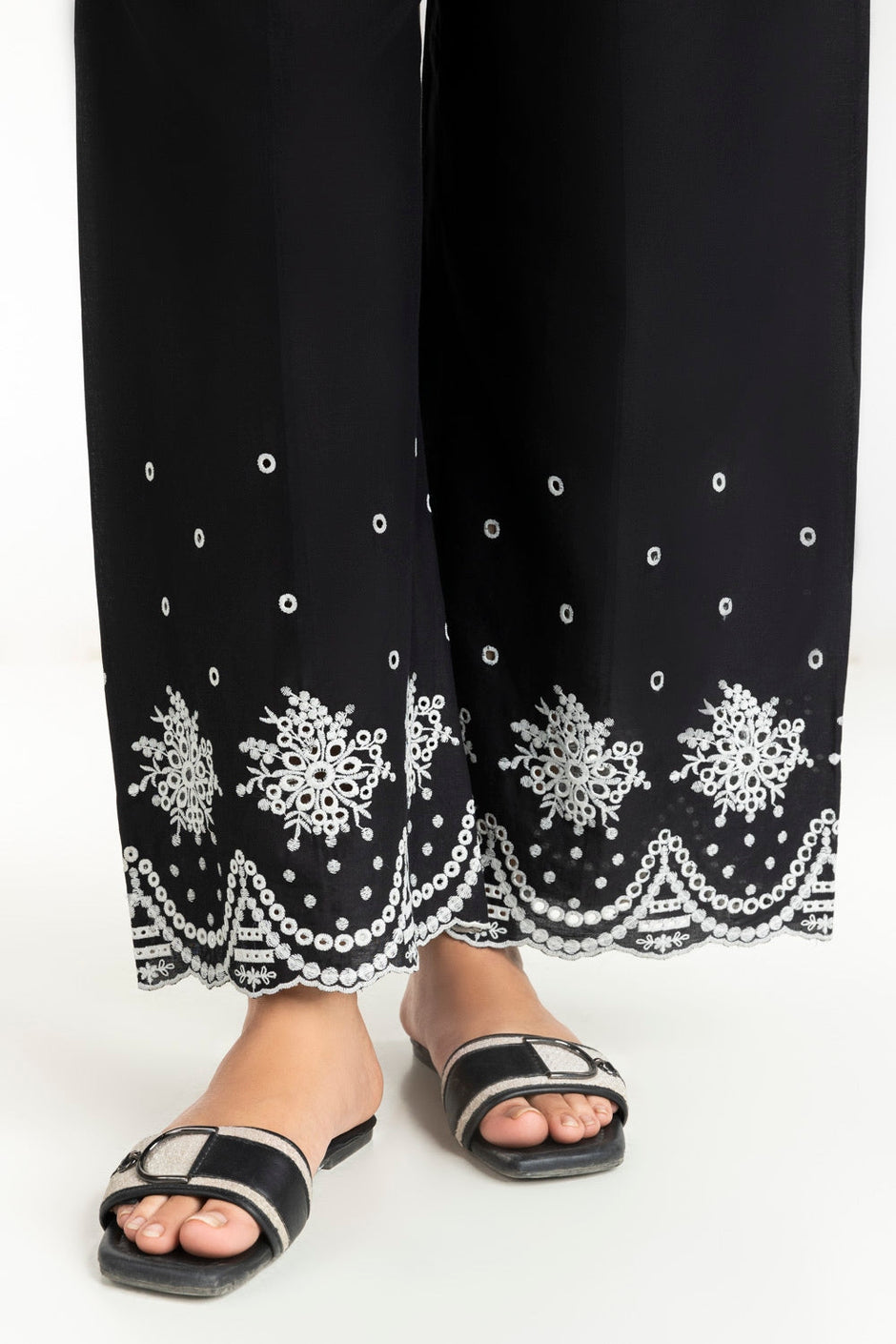 Cambric Embroidered Trouser IPT-44440