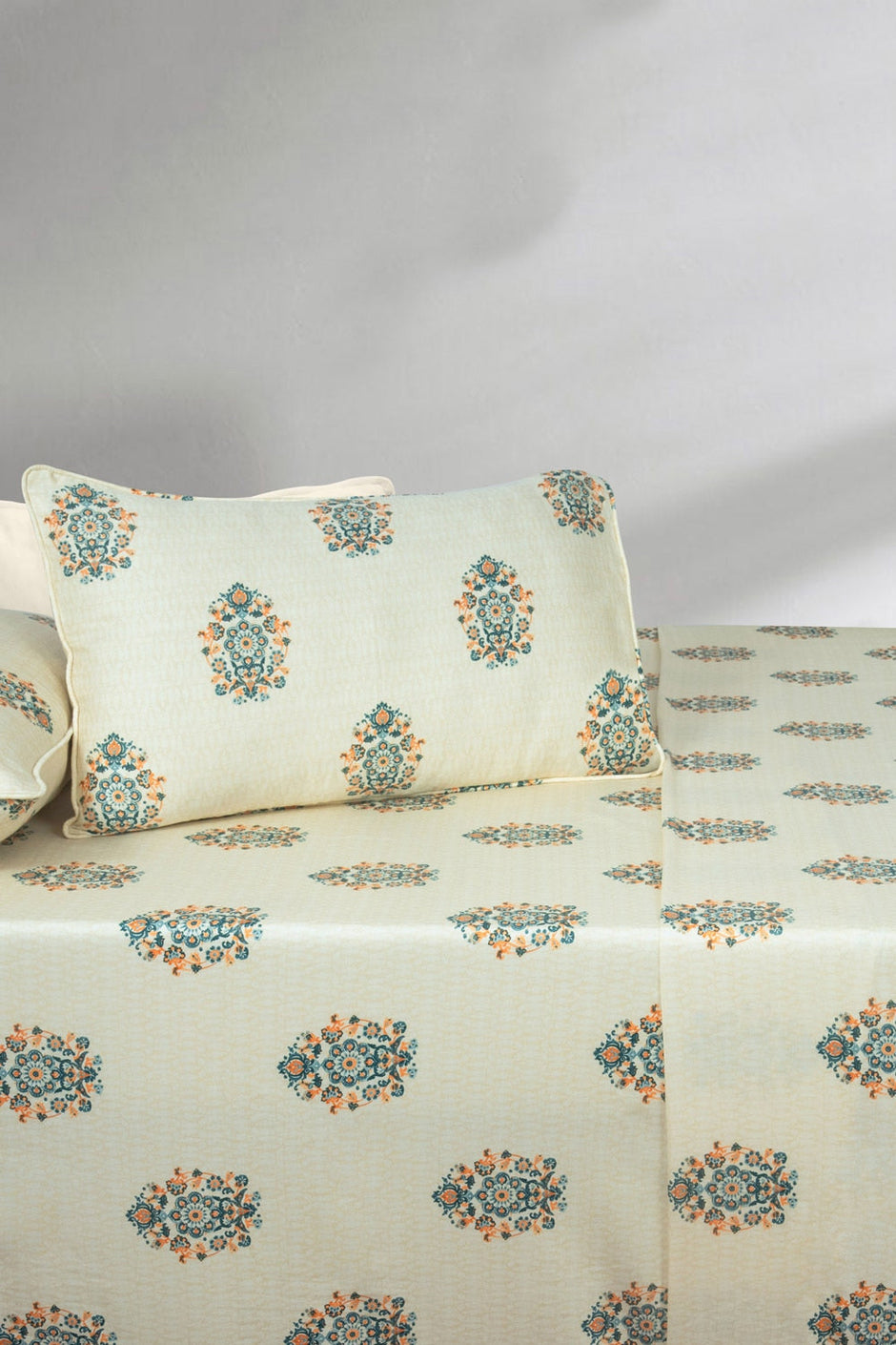 Opal Glory T-200 Bed Sheet Set