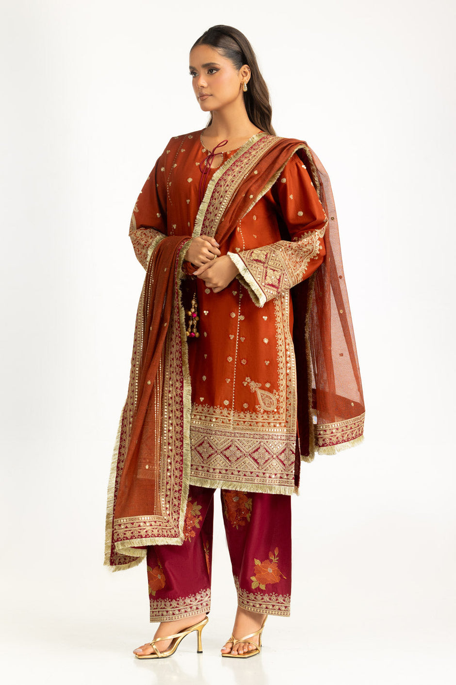 3PC Lawn Embroidered Suit