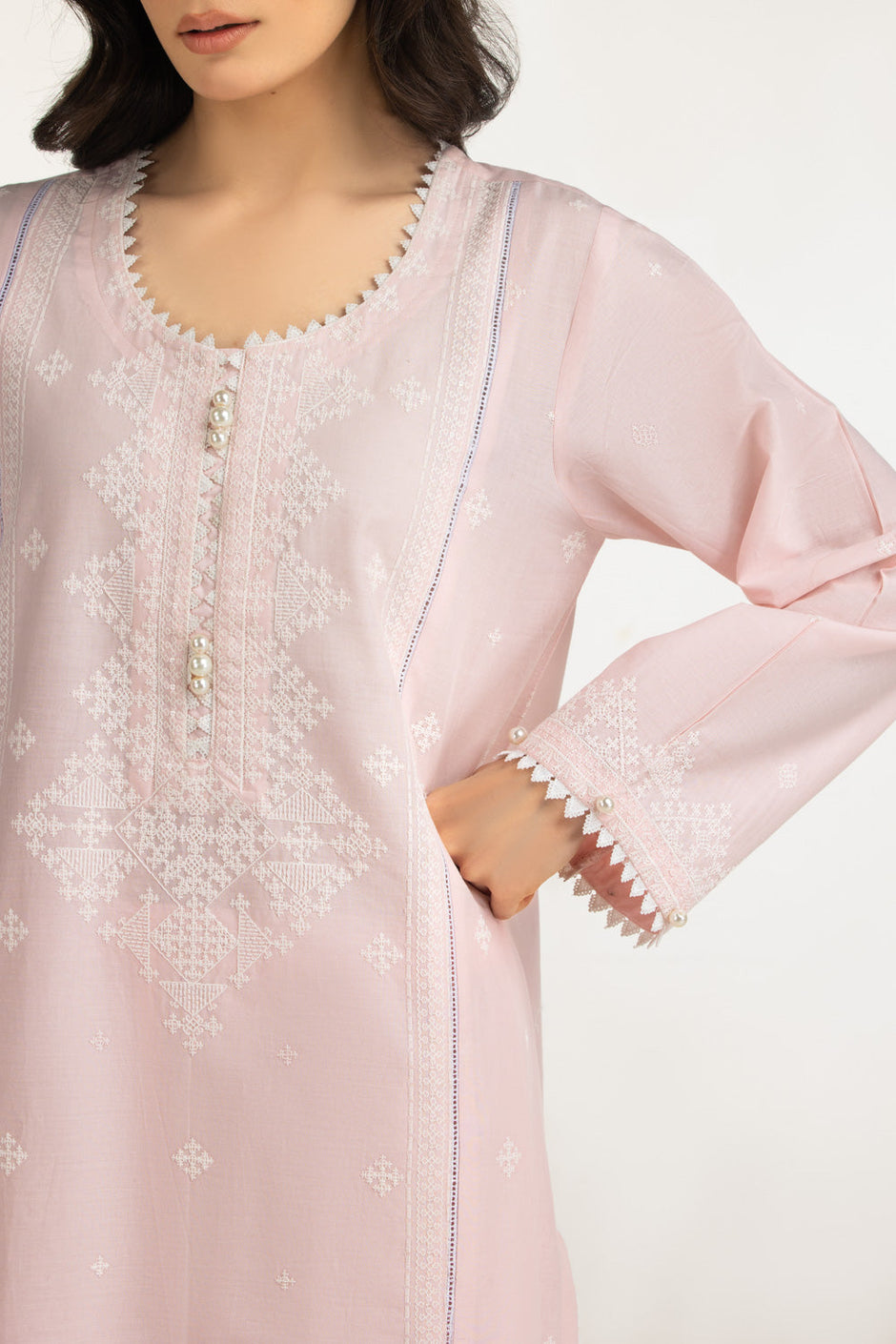 3PC Lawn Embroidered Suit