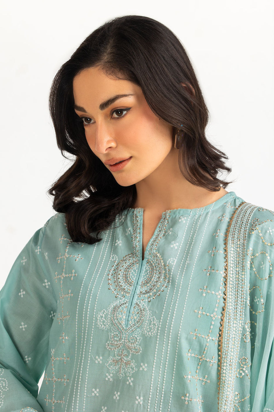 3PC Lawn Embroidered Suit