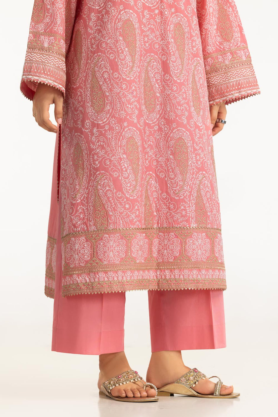 3PC Lawn Embroidered Suit