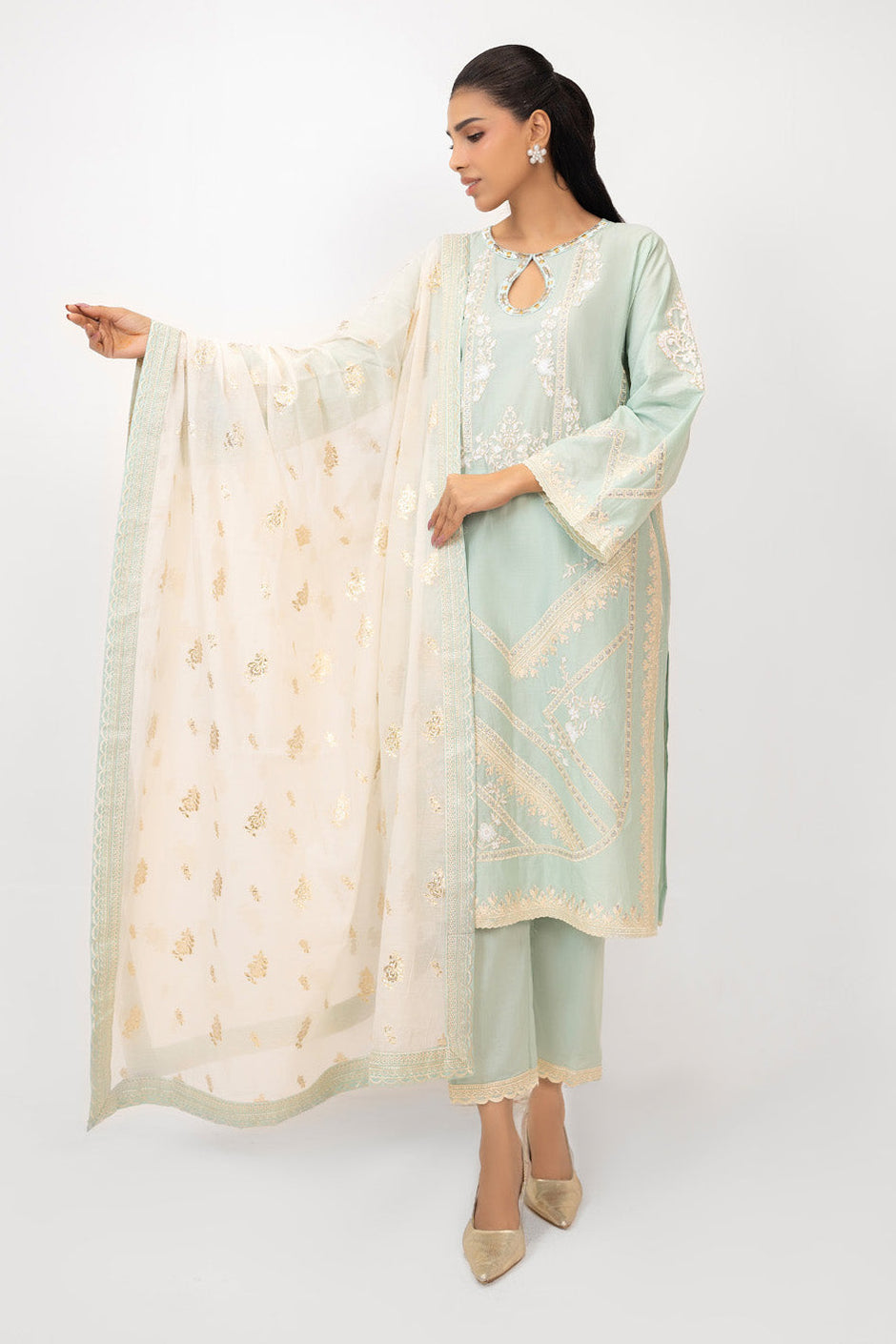 3PC Lawn Embroidered Suit