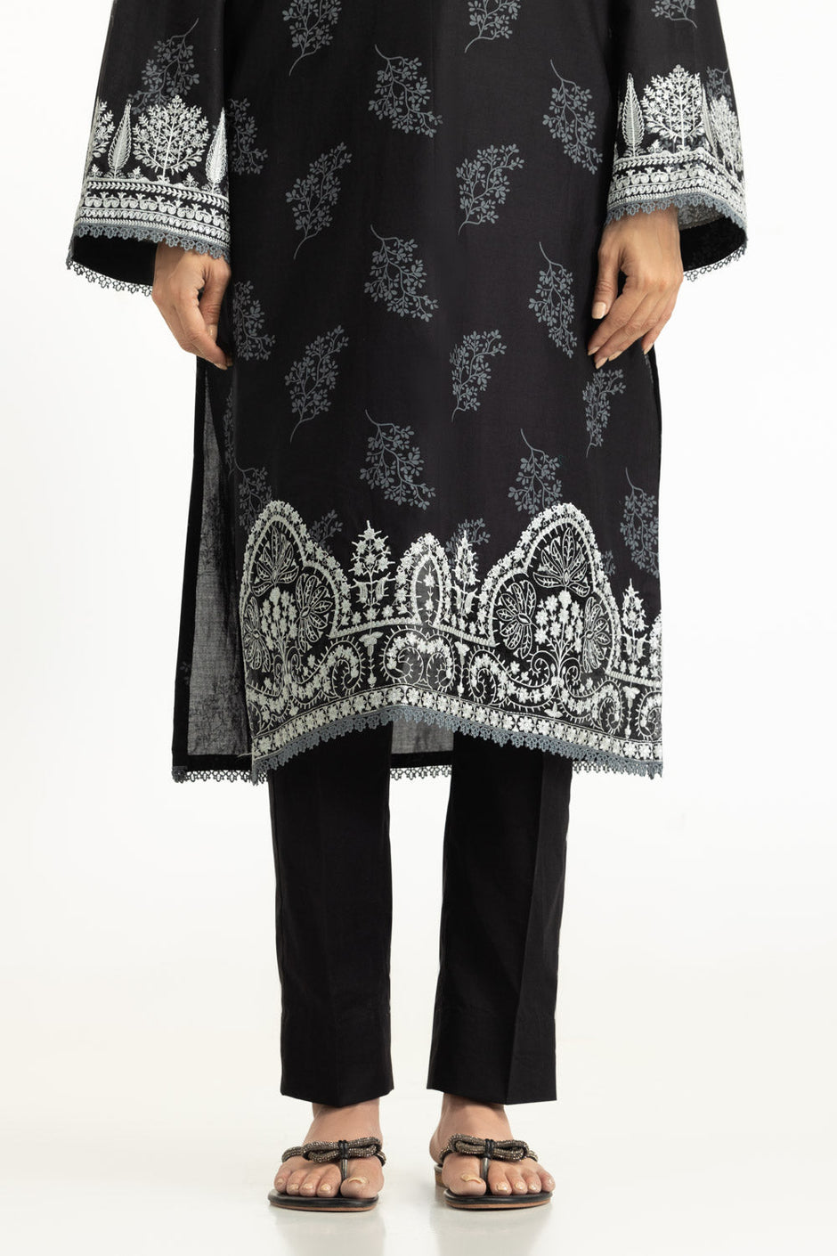 3PC Lawn Lacquer Printed Suit With Embroidered