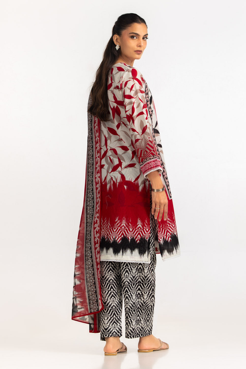 3PC Lawn Printed Suit With Embroidered
