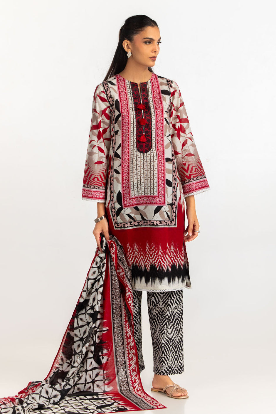 3PC Lawn Printed Suit With Embroidered