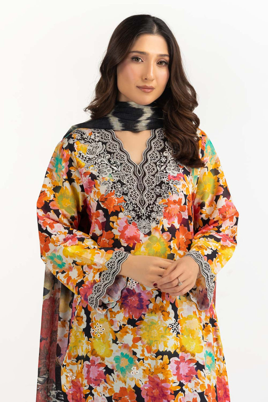 3PC Lawn Printed Suit With Embroidered