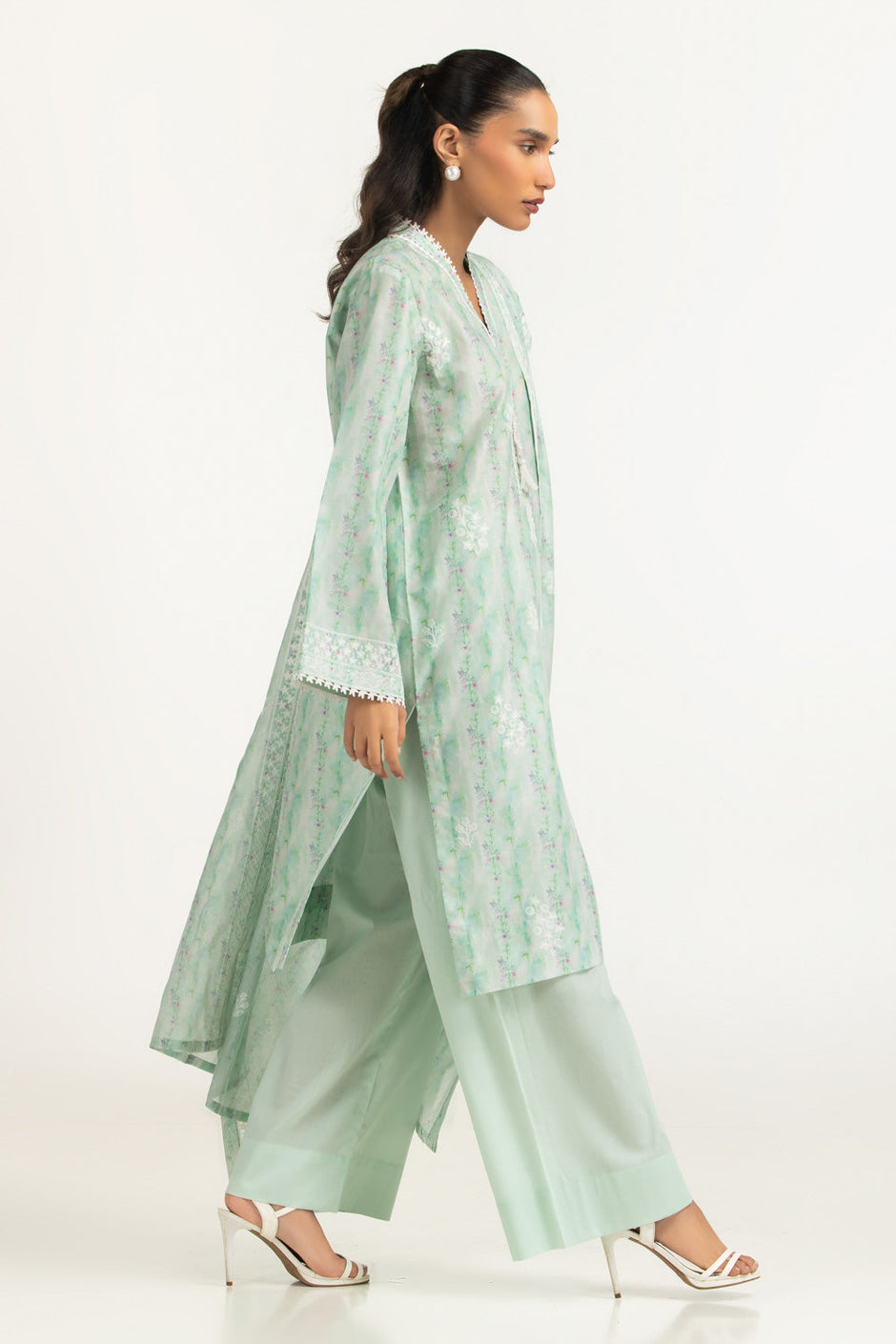 3PC Lawn Printed Suit with Embroidered