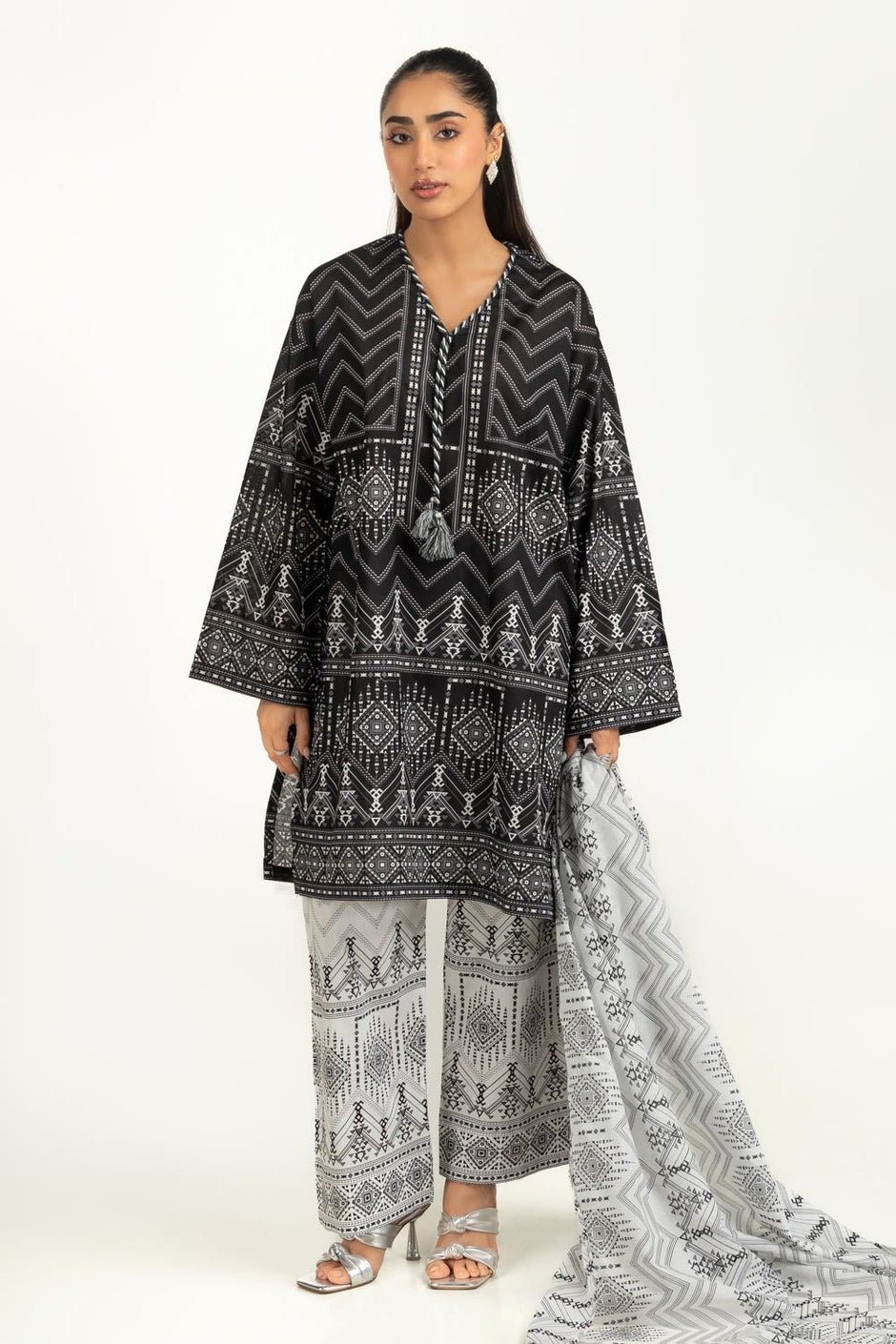 3PC Printed Lawn Suit