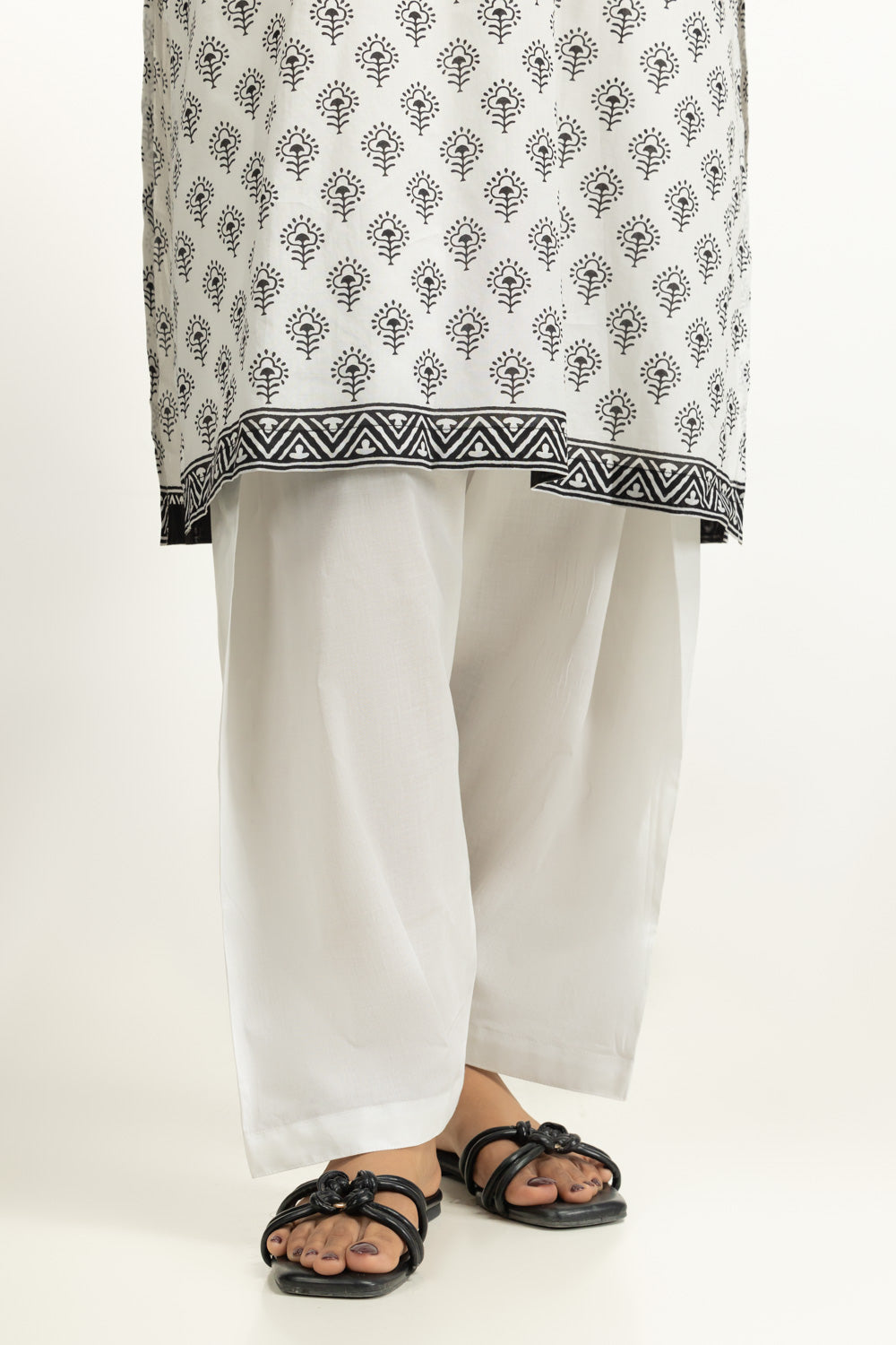 3PC Printed Lawn Suit