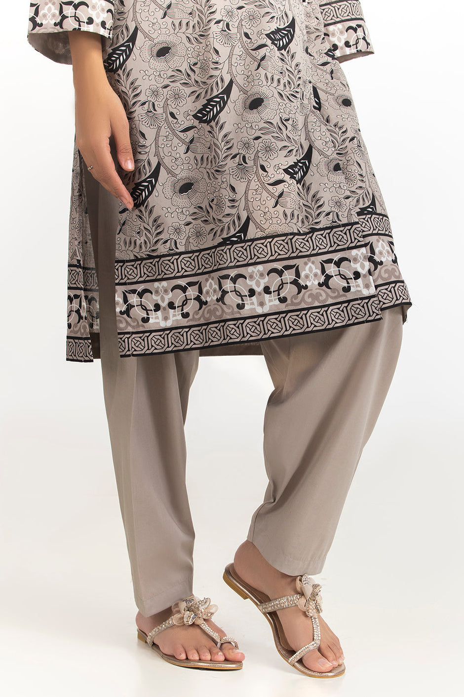 3PC Printed Lawn Suit
