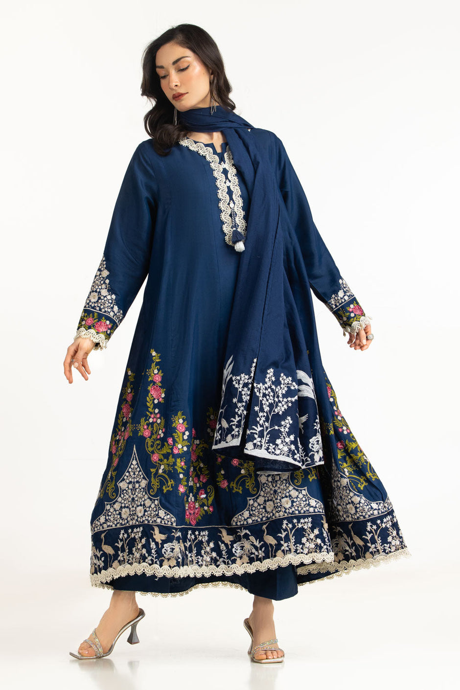 3PC Viscose Rawsilk Embroidered Suit