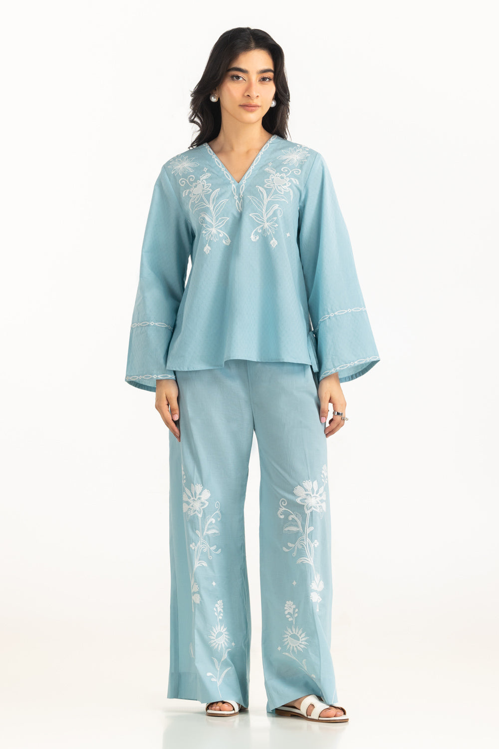 Dobby Embroidered Shirt And Trouser