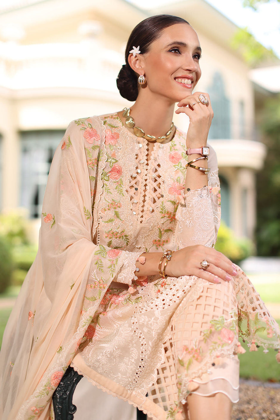 3 Piece Embroidered Lawn Suit with Chiffon Dupatta