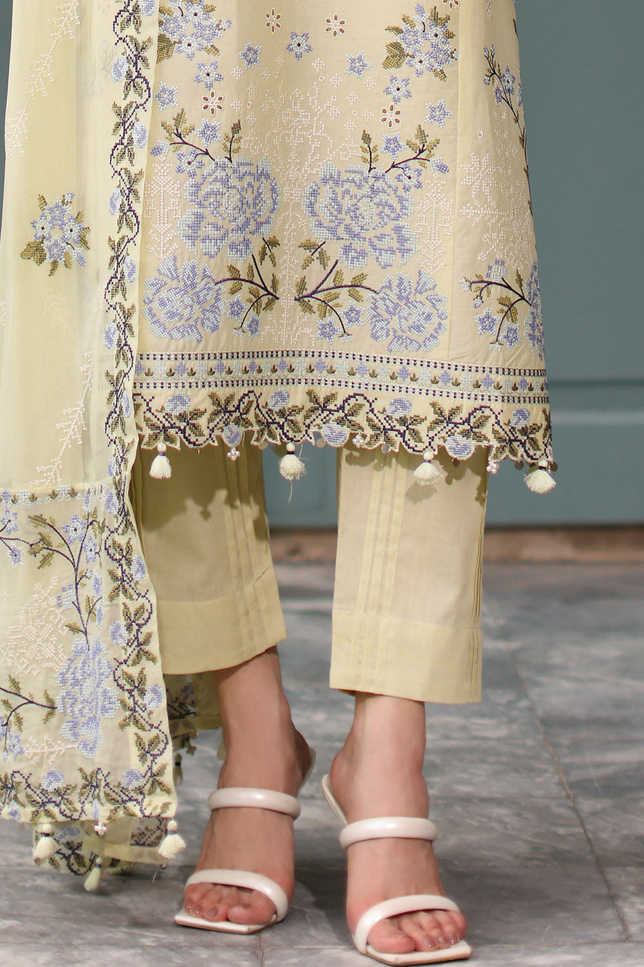3 Piece Embroidered Lawn Suit with Chiffon Dupatta