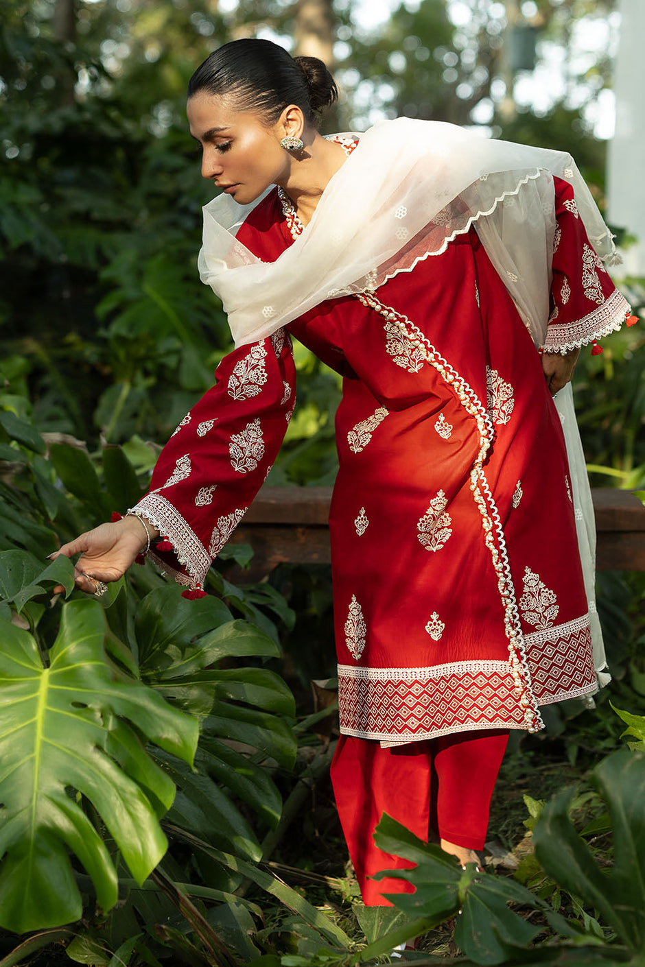 3 Piece Embroidered Lawn Suit with Embroidered Organza Borders and Embroidered Organza Dupatta