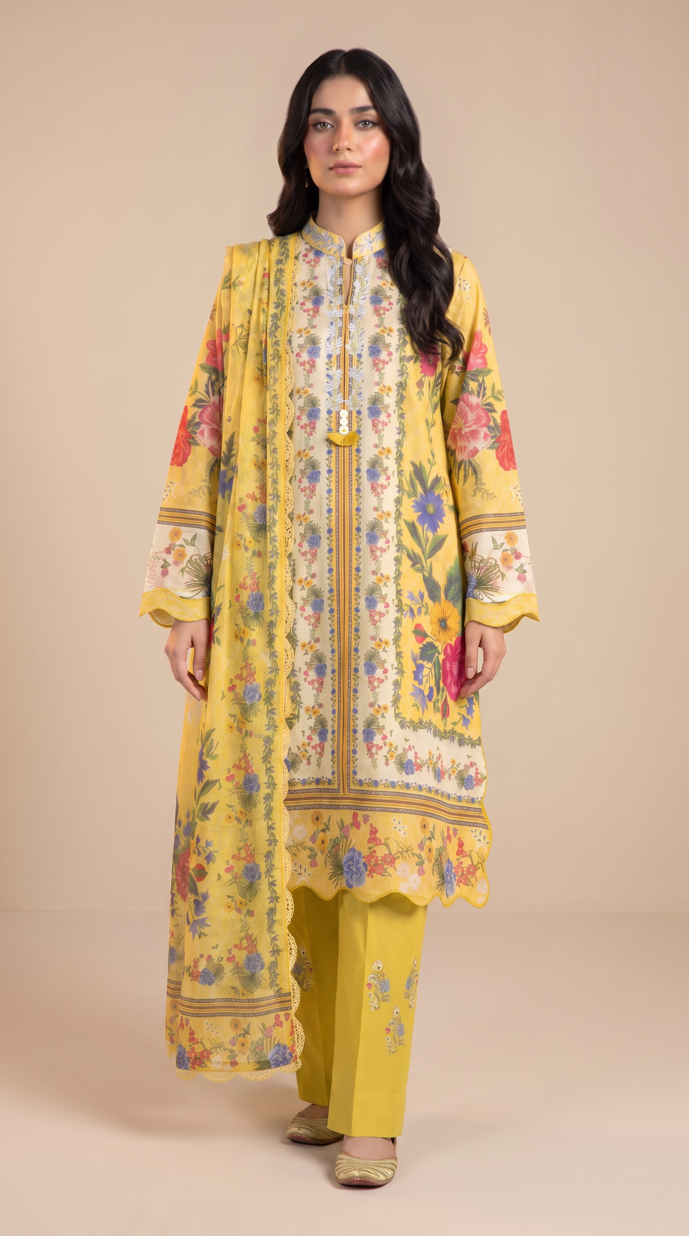 3Pc Embroidered Suit