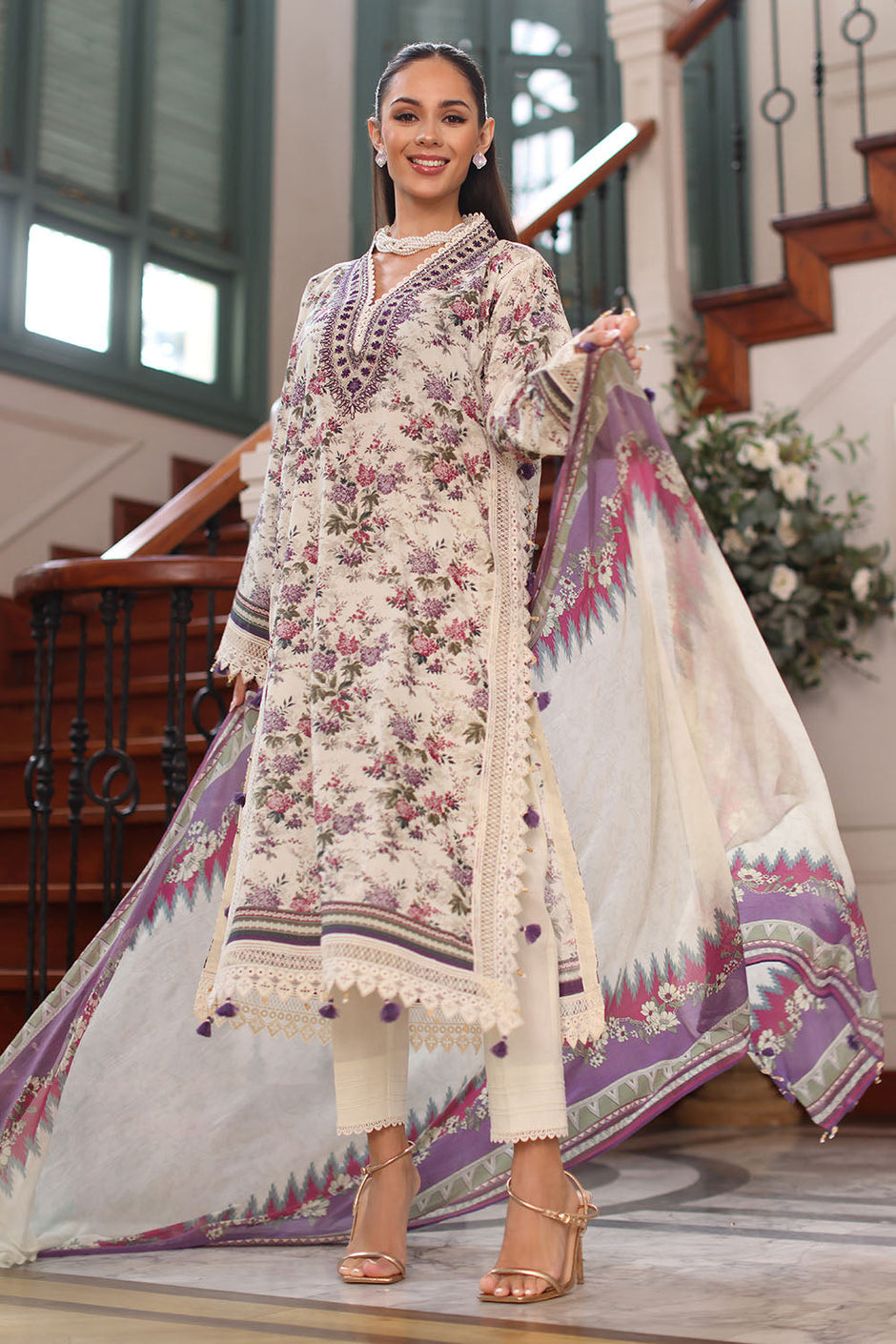 3 Piece Printed Lawn Suit with Chiffon Dupatta