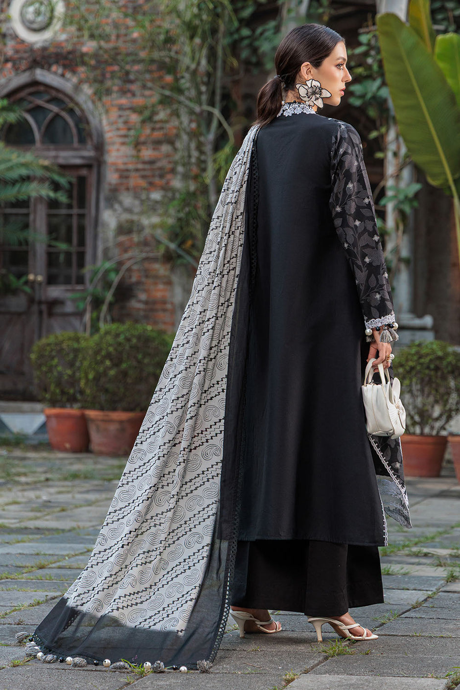 3 Piece Printed Lawn Suit with Embroidered Neckline, Borders and Lace