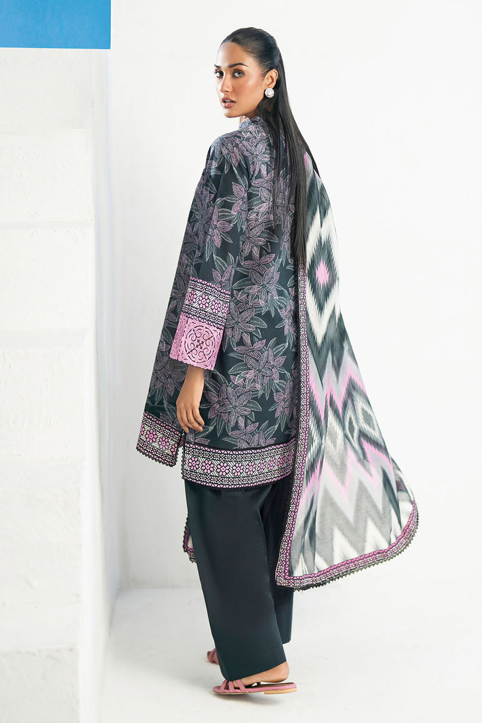 3 Piece Printed Lawn Suit with Embroidered Organza Sleeves