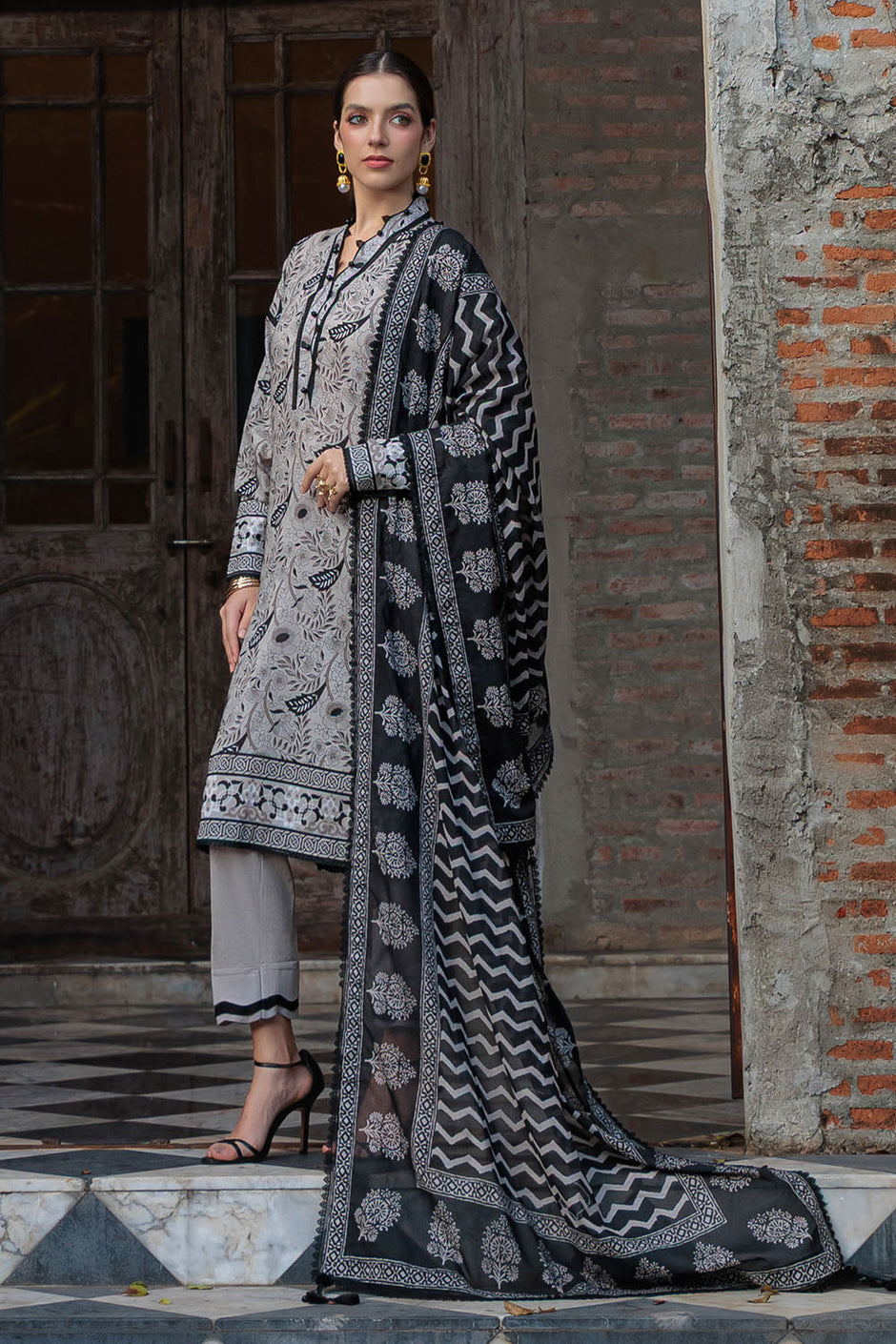 3 Piece Printed Lawn Suit