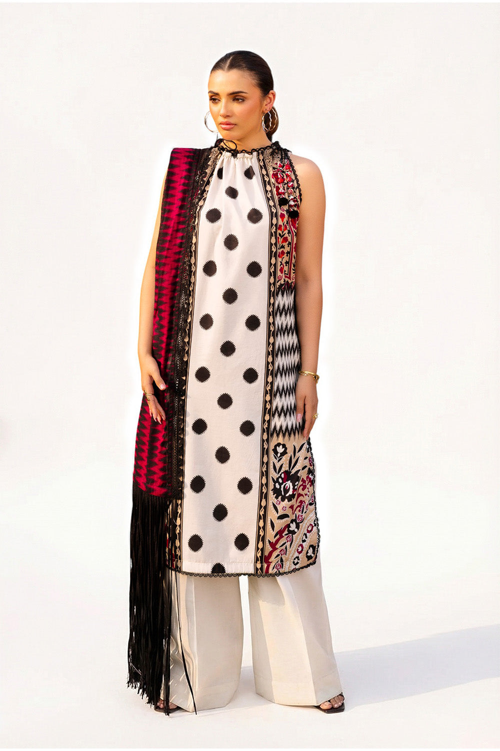 3 Piece Printed Lawn Suit with Crochet Lace