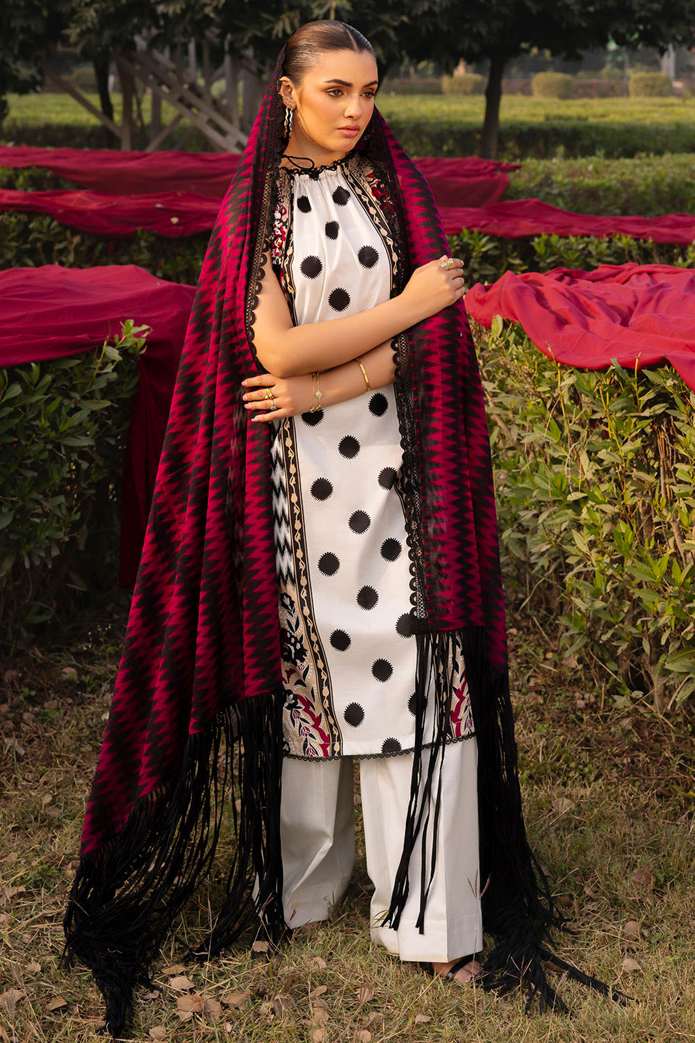 3 Piece Printed Lawn Suit with Crochet Lace