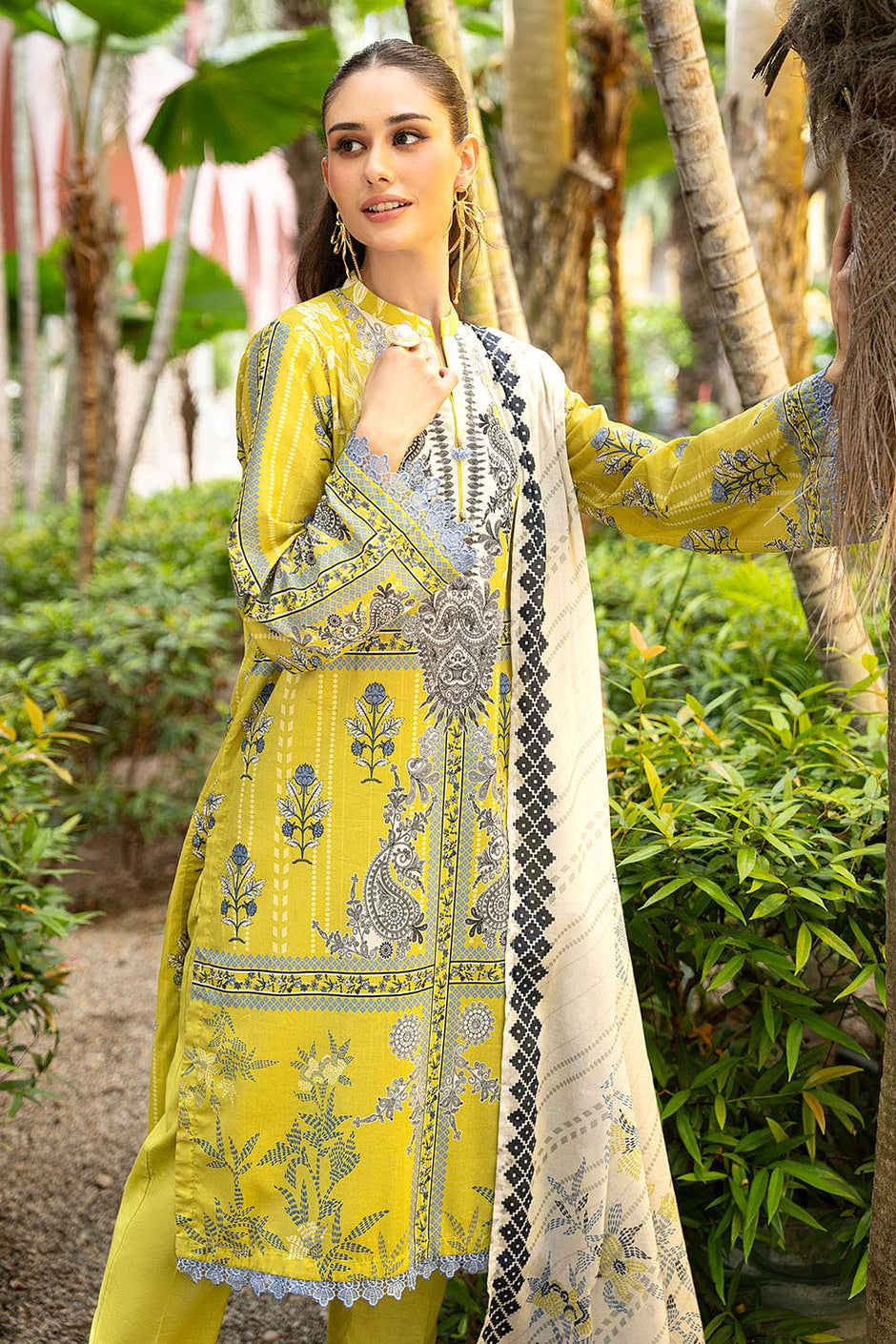 3 Piece Printed Lawn Suit