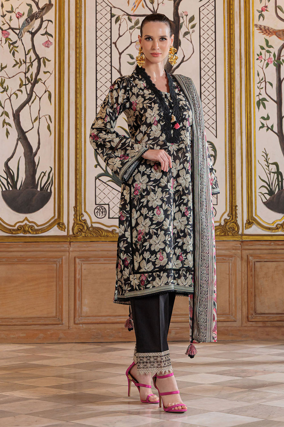 3 Piece Printed Lawn Suit with Embroidered Trouser Border