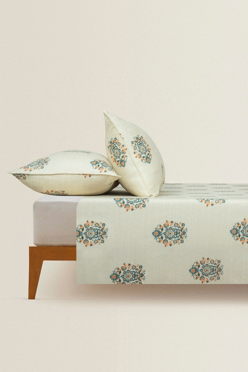 Opal Glory T-200 Bed Sheet Set